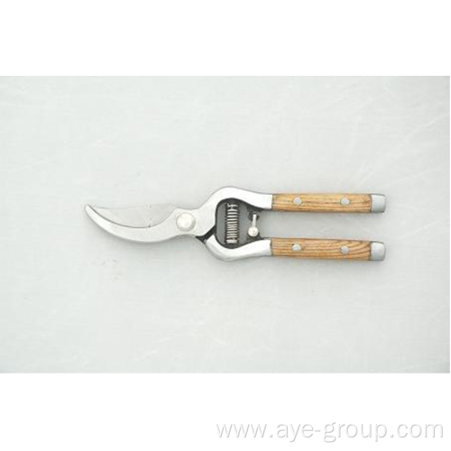 Spraying Cutter Secateurs Branch Shears